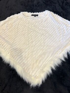 Off White Faux Fur Trim Poncho